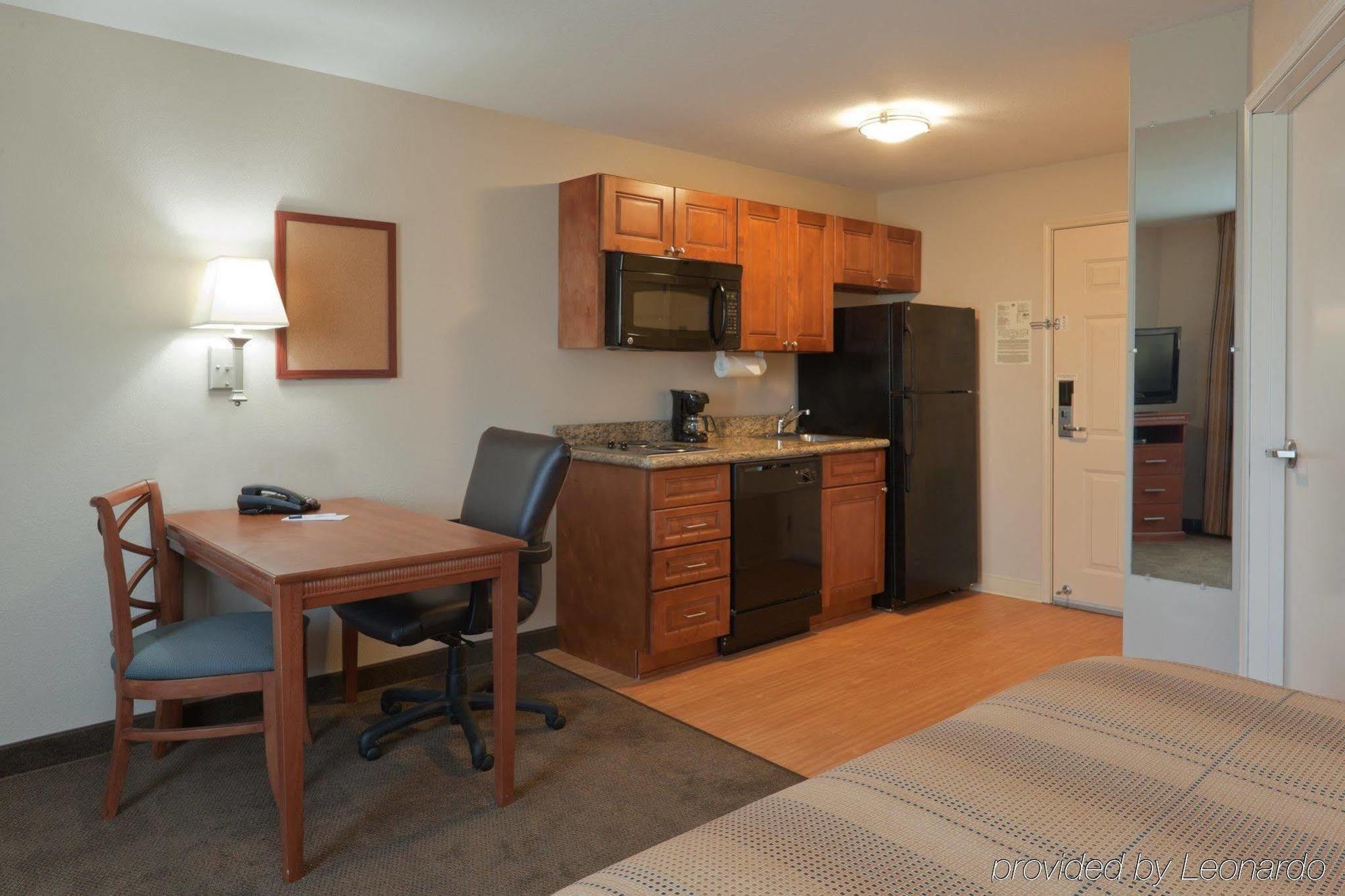Candlewood Perrysburg, An Ihg